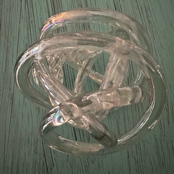 Clear Iridescent Glass Knot Infinity Circle Sculpture By Nouveau Art Glass - Picture 1 of 4